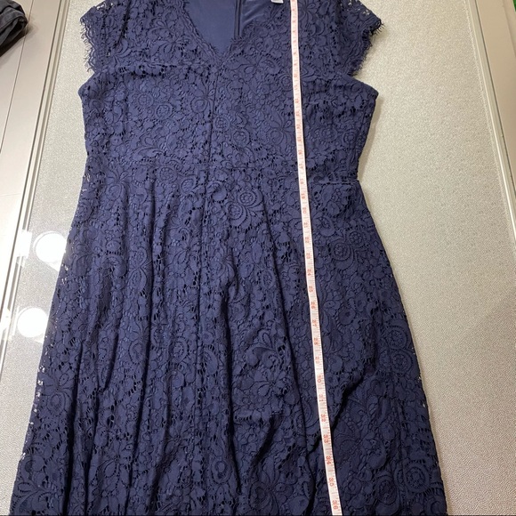 H&M Lace Dress - Picture 10 of 11